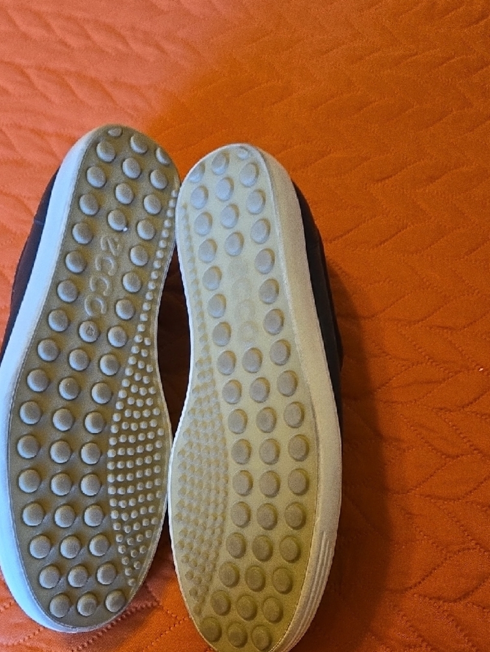 Ecco Women's Soft 7 - Picture 3 of 6